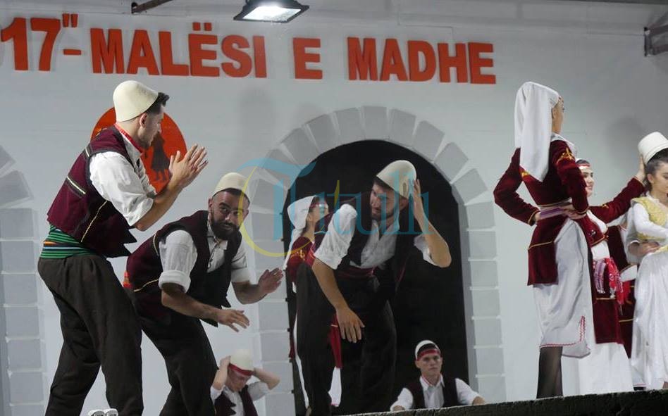 "Zëri i Luginës" pjesëmarrës në festivalin mbarëkombëtar në Tuz të Malit të Zi (foto)