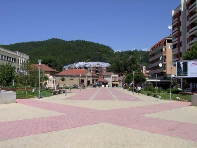 Shqiptarët po rikthehen në Medvegjë? (video)