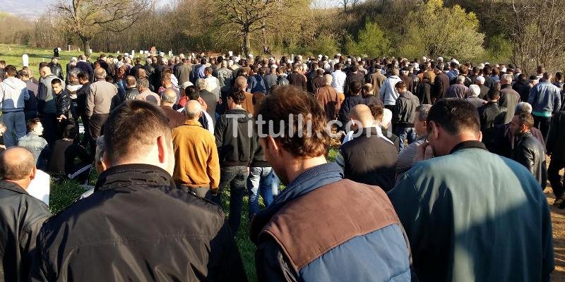 Jeton Rahimi përcillet për në banesën e fundit (foto)