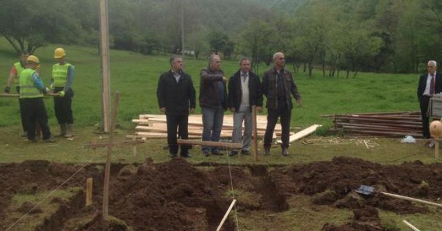 Aksioni ndërtimi i 100 shtëpive fillon në Medvegjë
