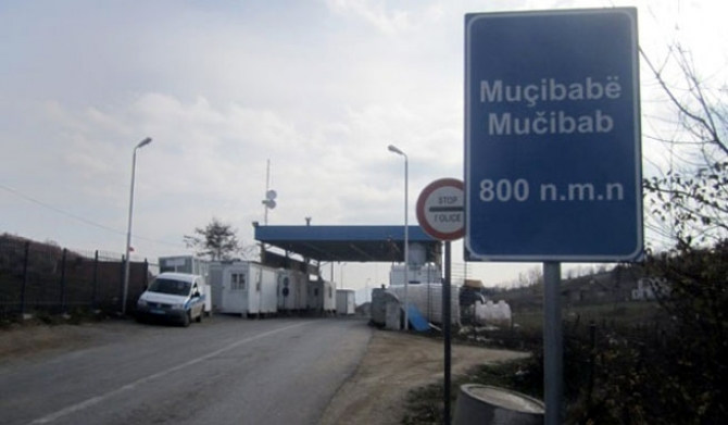 Shqiptari nga Lugina tenton të shmang pagesën doganore