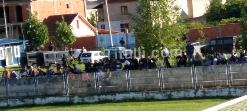 Ekskluzive: Xhandarmëria “rrethon” lojtarët e KF Tërnocit? (video)